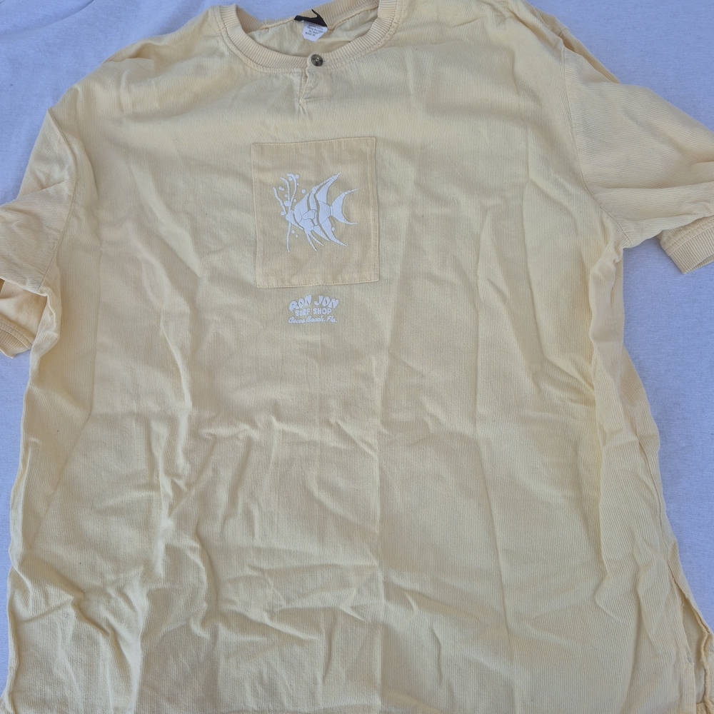 VINTAGE Diamond Dust XL Mens Ron Jon Florida Surf Shop Yellow Side Slit Shirt